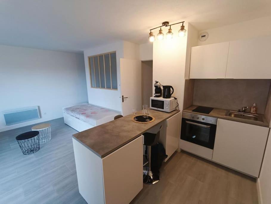 Appartement Tout Equipe 2 A 4 Couchages St Charles Marseille Exteriér fotografie