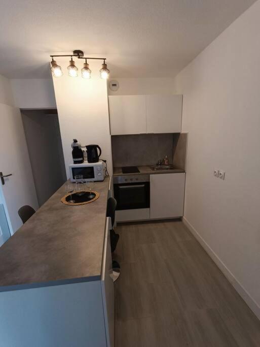 Appartement Tout Equipe 2 A 4 Couchages St Charles Marseille Exteriér fotografie